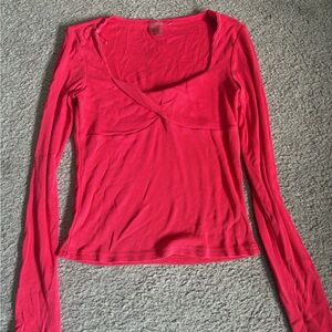 Women's Long Sleeve Red Top (Slight Crop)